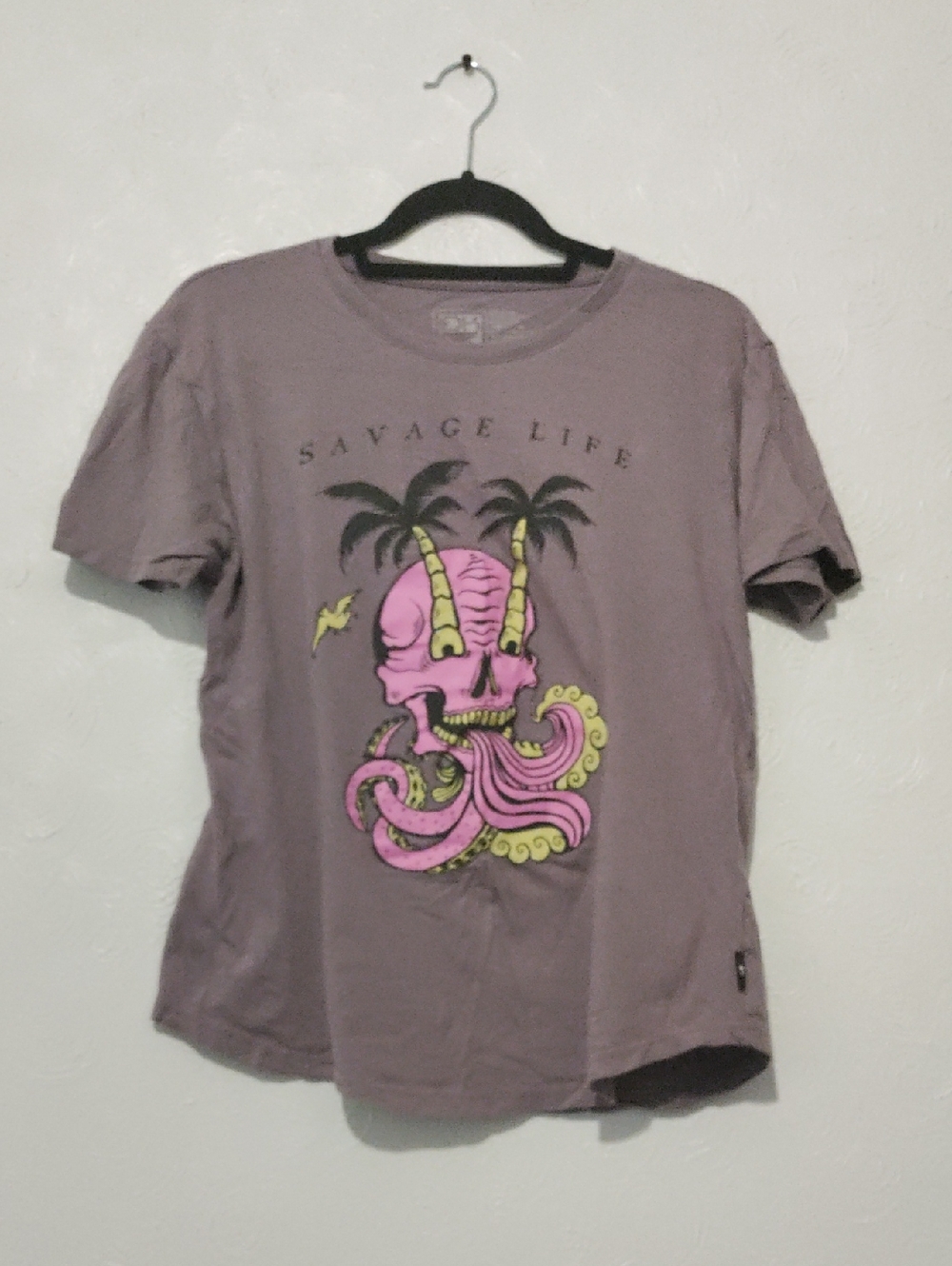 Dikotomy Short Sleeve Graphic Tee - Dusty Mauve with Pink & Yellow Print